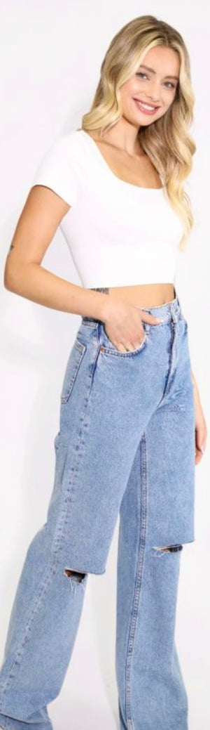 Mia Crop