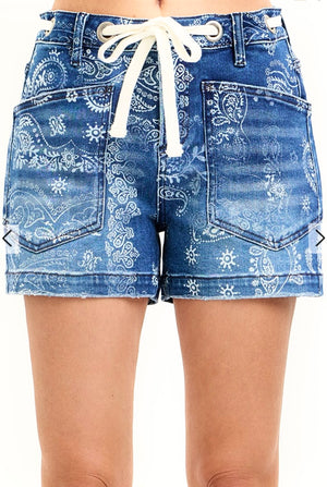 Paisley Short